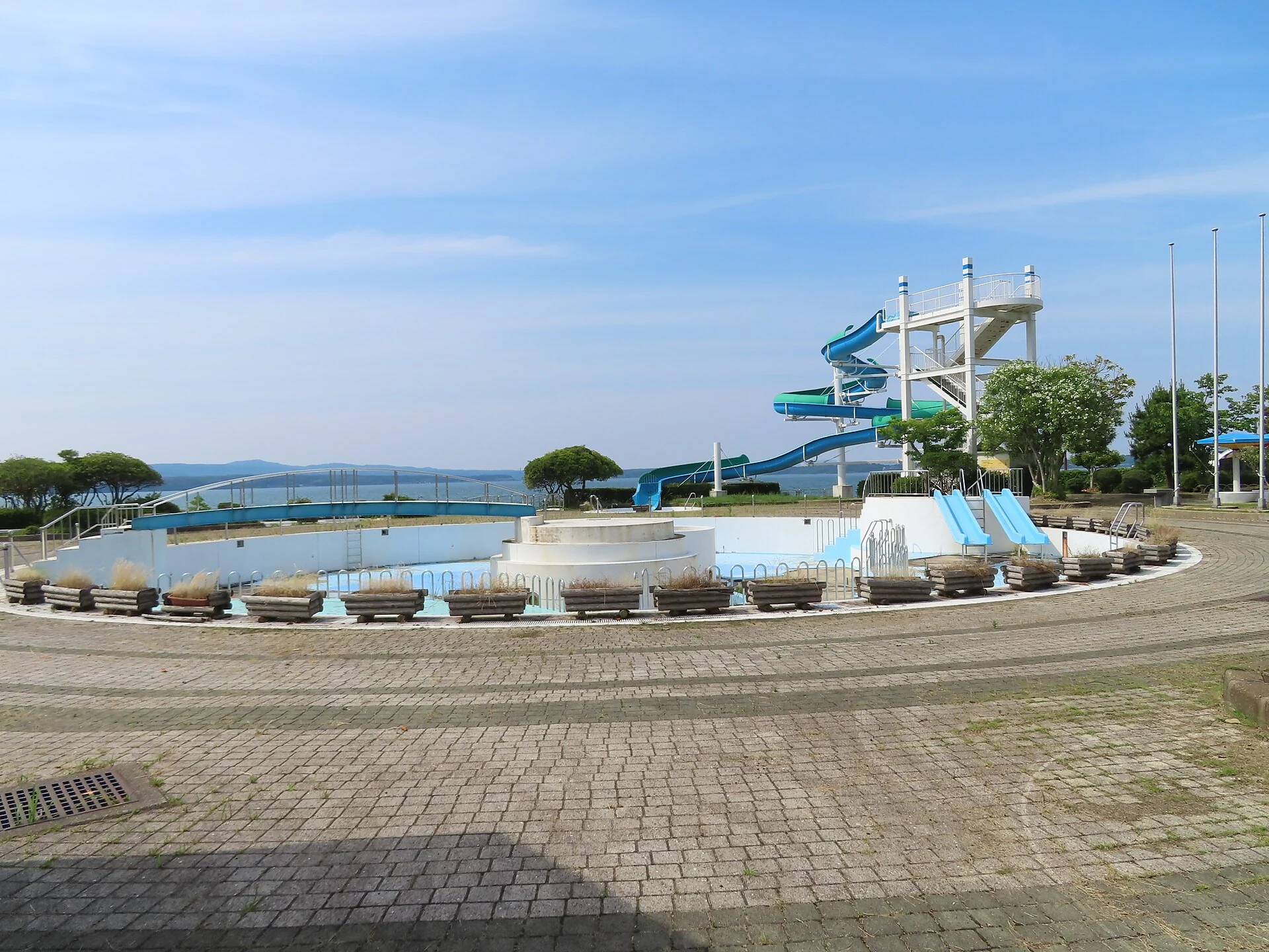 石川県七尾市・和倉温泉の海辺の公園