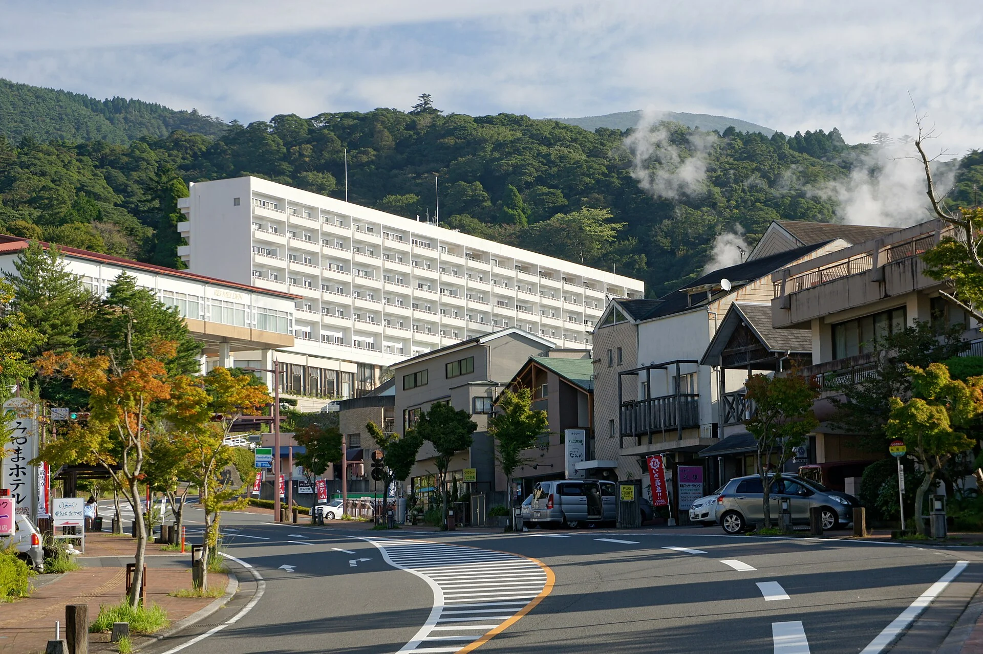 鹿児島県霧島市・丸尾温泉周辺の宿泊施設