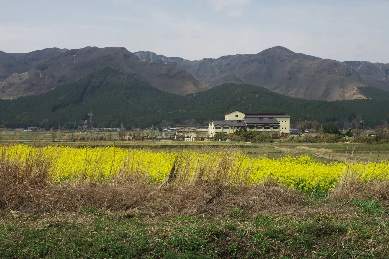 熊本県阿蘇地域・外輪山の景観
