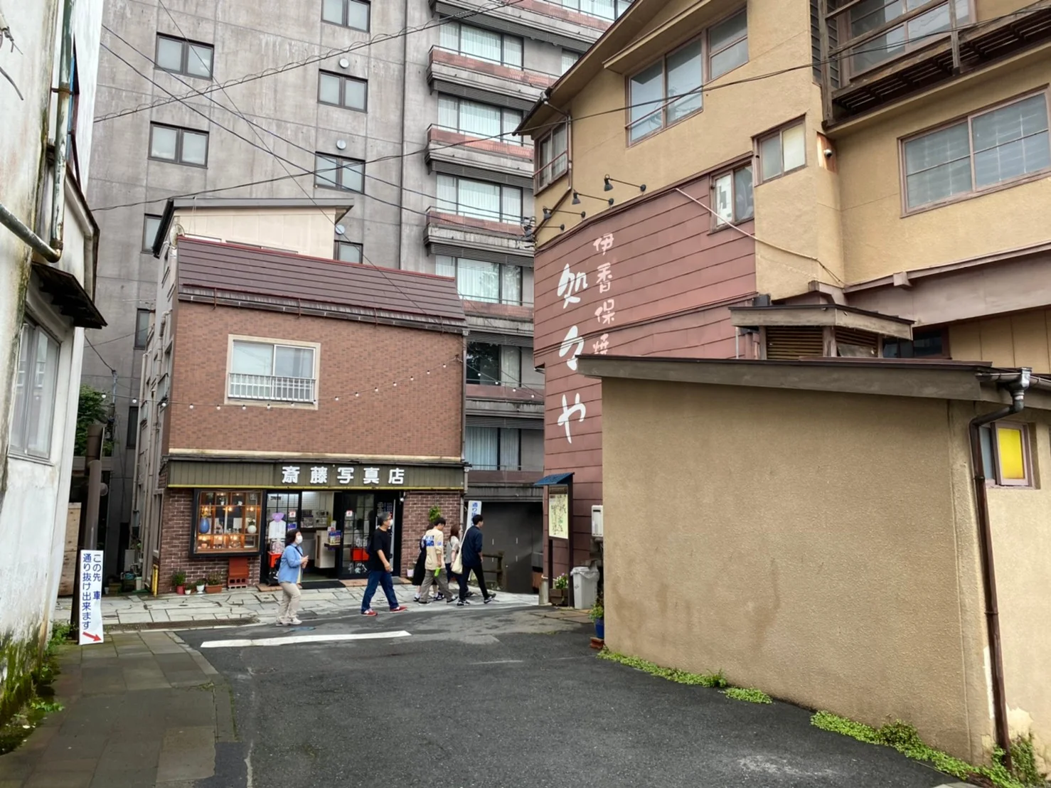 伊香保温泉・石段に沿う路地