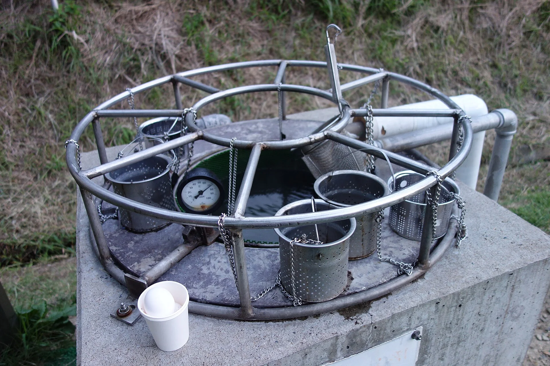 鳴子温泉・温泉たまごを作る設備