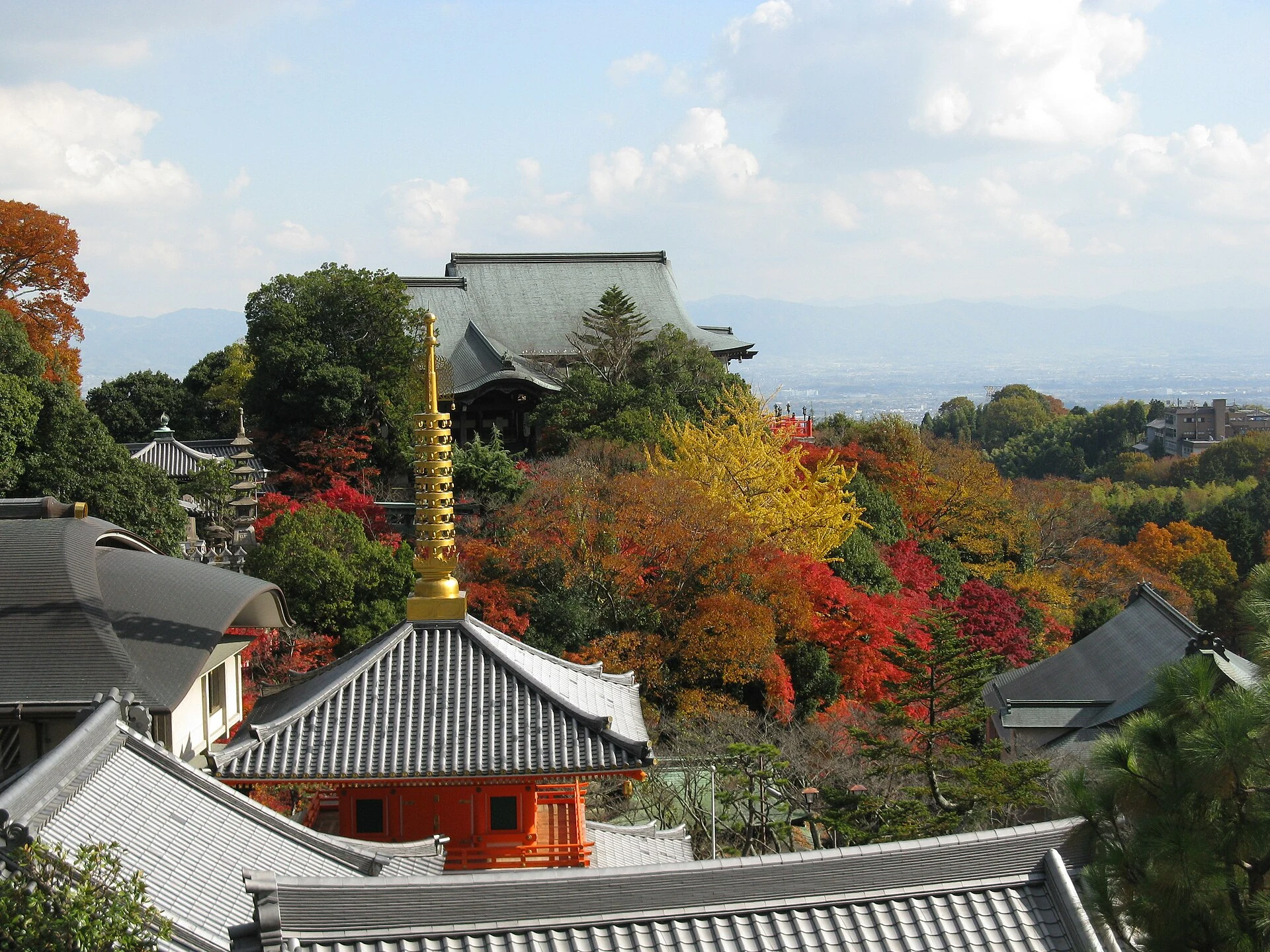 朝護孫子寺