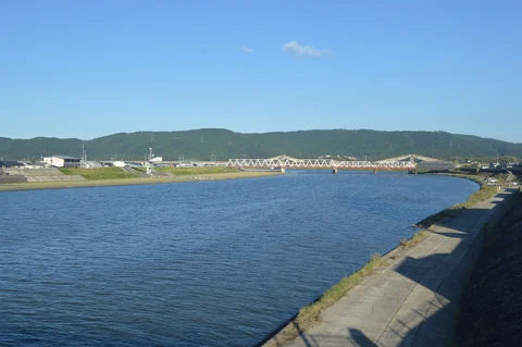 鹿児島県薩摩川内市・太平橋から上流に望む川内川