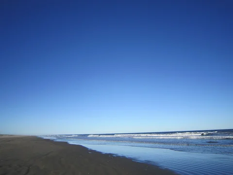 千葉県山武市・蓮沼海浜公園付近の九十九里浜